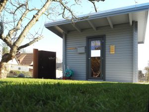 Saunahaus mit Außendusche