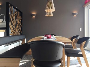 Esstisch im Wohnbereich